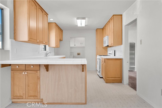 13906 Truro photo 9