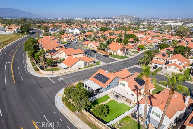 Detail Gallery Image 32 of 34 For 12840 Mayflower Ct, Riverside,  CA 92503 - 3 Beds | 2/1 Baths