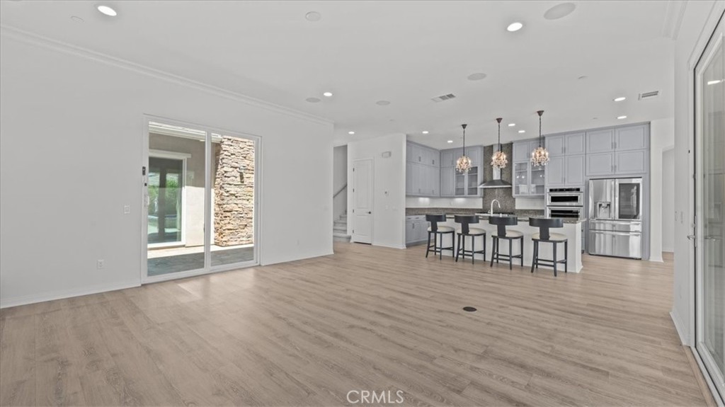 MLS #CV26136860 image #6