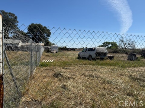 Detail Gallery Image 8 of 13 For 672 E Tache, Coalinga,  CA 93210 - 3 Beds | 2 Baths