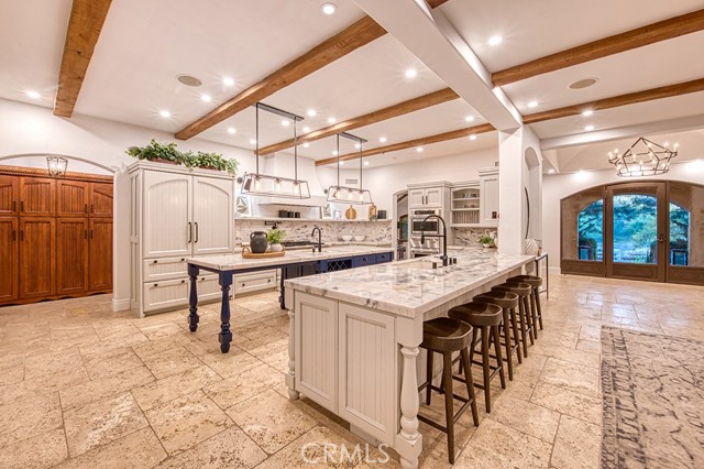 31742 Contijo Way, Coto de Caza CA: https://media.crmls.org/medias/04d133d8-b5c5-4522-aa4c-7be8ed22e791.jpg