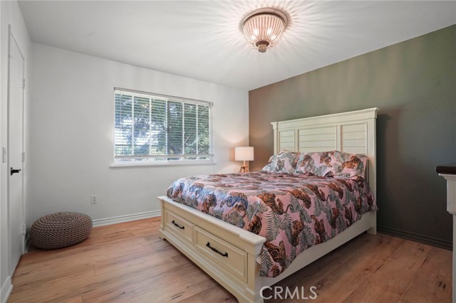 12446 Kenny Drive, Granada Hills CA: https://media.crmls.org/medias/04d16dea-4ea0-4a82-90c9-864dacd5d147.jpg