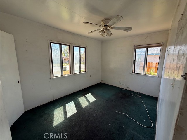 4416 Mesa, Bakersfield CA: https://media.crmls.org/medias/04d1934d-5b79-42aa-ad3d-6fff93fd48f8.jpg