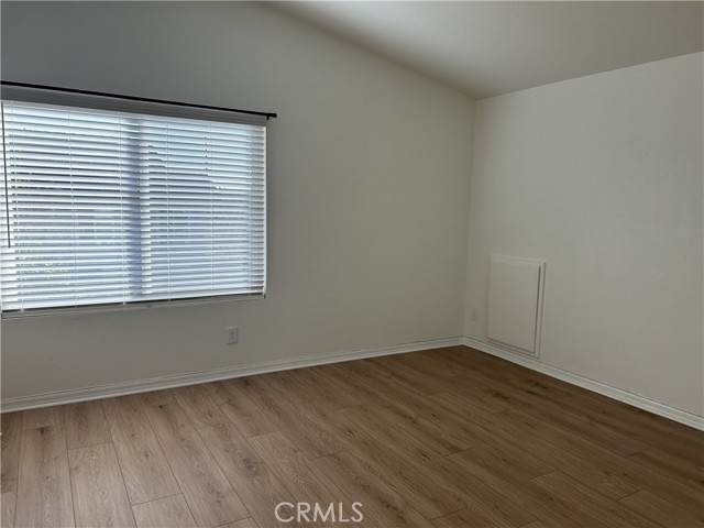 Detail Gallery Image 16 of 20 For 2126 E Deer Springs Ln, Brea,  CA 92821 - 3 Beds | 2/1 Baths