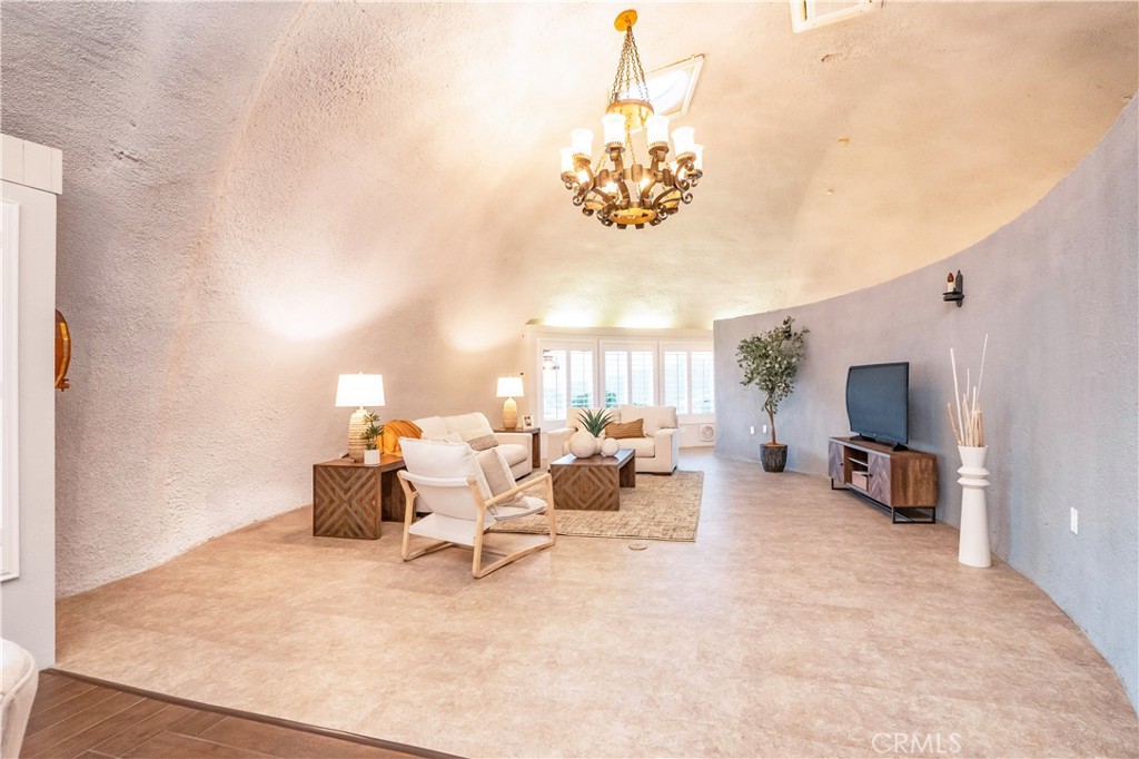 MLS #IV25158712 image #20