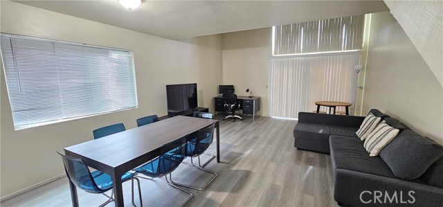 Detail Gallery Image 6 of 14 For 936 Fairway #23,  Colton,  CA 92324 - 1 Beds | 1 Baths