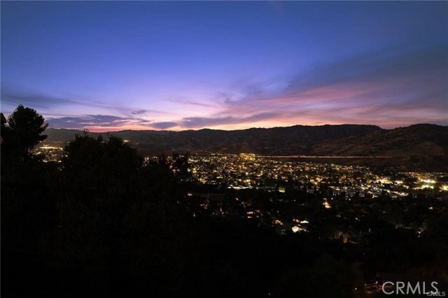 Detail Gallery Image 30 of 53 For 956 Crown Hill, Simi Valley,  CA 93063 - 4 Beds | 3 Baths