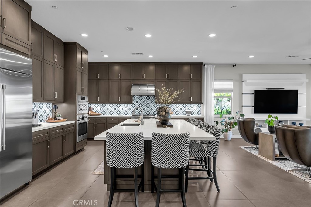 MLS #IV25239509 image #5