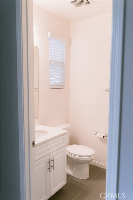 Detail Gallery Image 17 of 27 For 16084 Alpine Meadows Ave, Chino,  CA 91708 - 3 Beds | 3/1 Baths