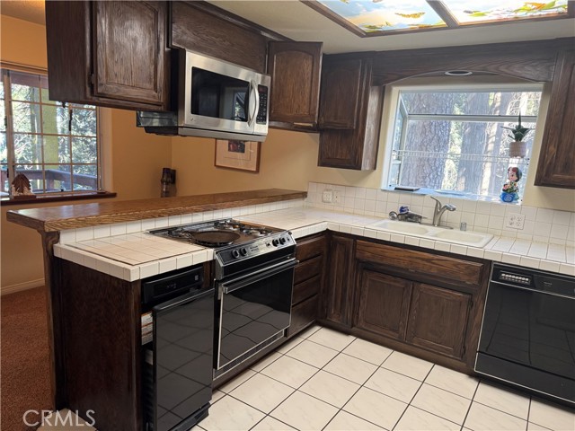 Detail Gallery Image 15 of 25 For 21564 Jobs Peak, Cedarpines Park,  CA 92322 - 3 Beds | 2/1 Baths