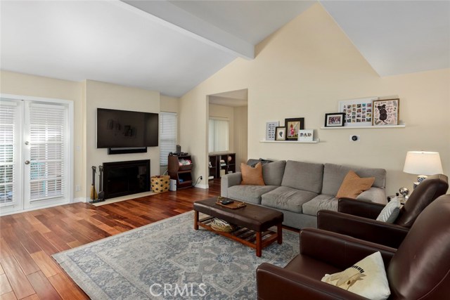 MLS #OC25265256 image #9