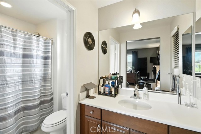20337 Livorno Way, Porter Ranch CA: https://media.crmls.org/medias/04d5e558-dfe2-4ce6-aee1-b53ee9175e37.jpg