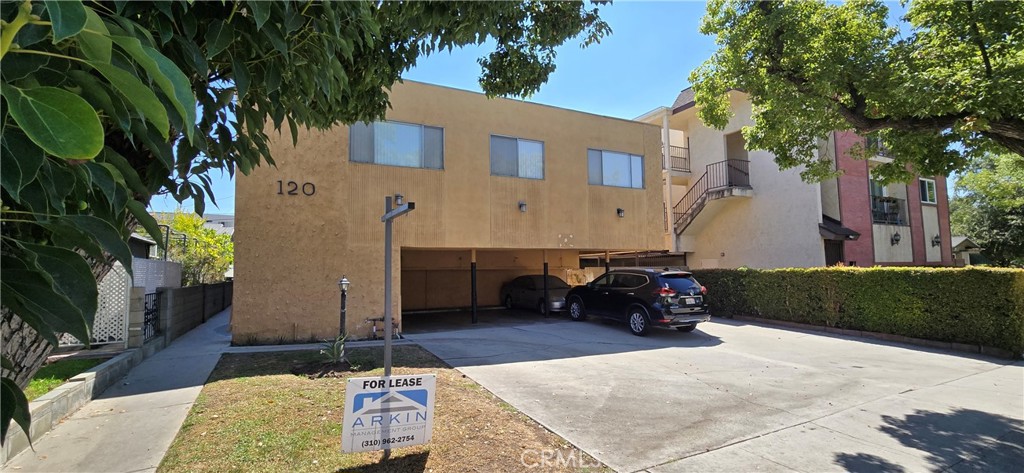 120 S Belmont Street #4