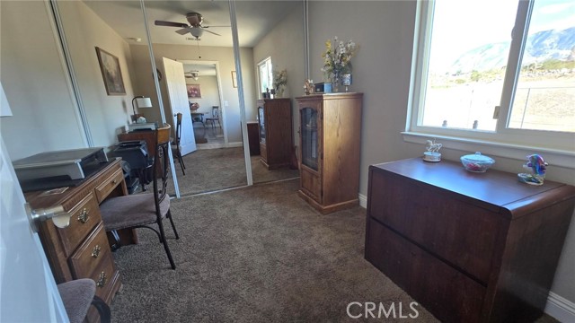 32673 Zircon Road, Lucerne Valley CA: https://media.crmls.org/medias/04d6efca-1c6c-4a79-a3ad-cff97e94f0b2.jpg