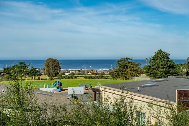 Detail Gallery Image 12 of 64 For 3020 Ironwood Avenue, Morro Bay,  CA 93442 - 4 Beds | 3/1 Baths