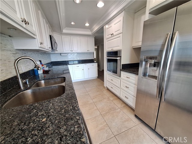 Detail Gallery Image 8 of 19 For 3200 La Rotonda Dr #511,  Rancho Palos Verdes,  CA 90275 - 2 Beds | 2 Baths