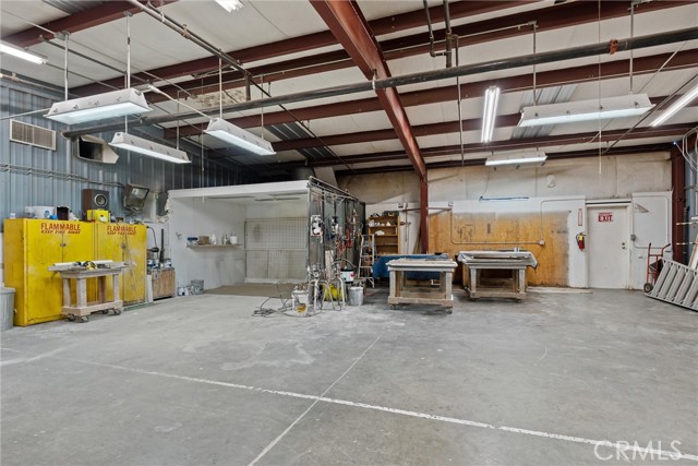 Image 14 of 71 For 958 Mckale Road