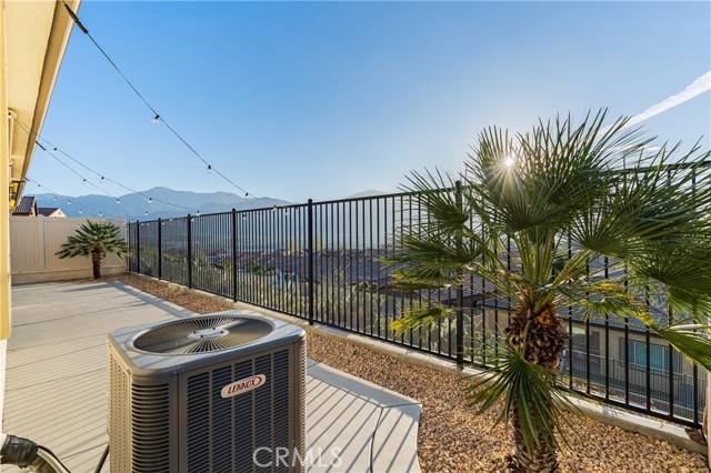 Detail Gallery Image 37 of 69 For 24159 Evesong, Corona,  CA 92883 - 3 Beds | 2 Baths