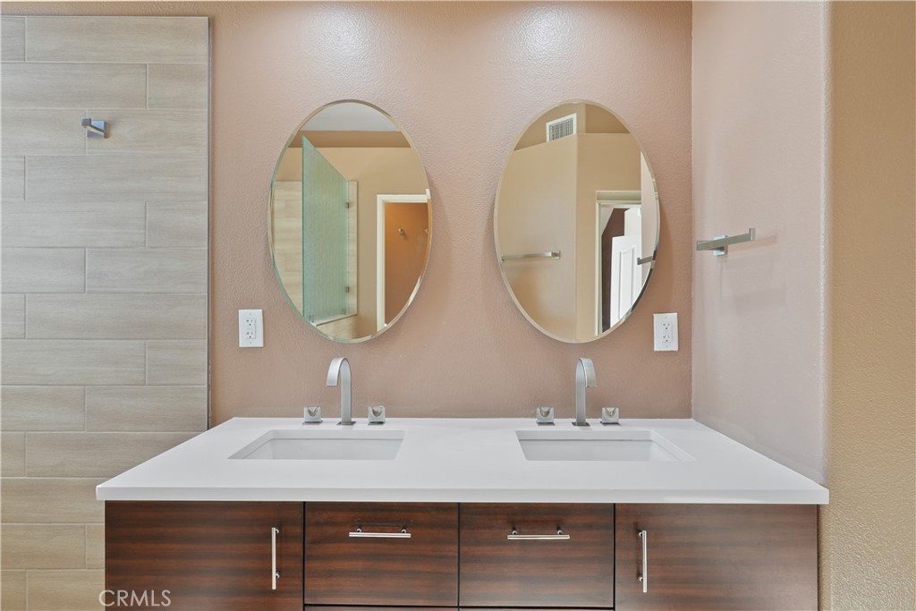 MLS #IG25215186 image #26