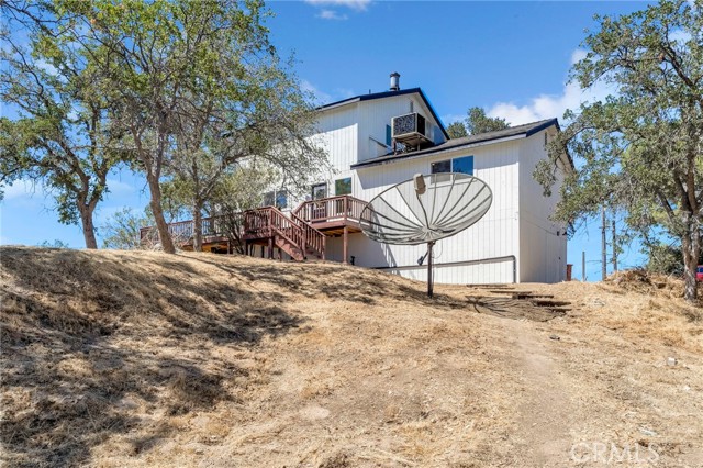 41070 Lilley Mountain Drive, Coarsegold CA: https://media.crmls.org/medias/04d8b3ee-10c2-4386-9b8e-032a3f14006a.jpg