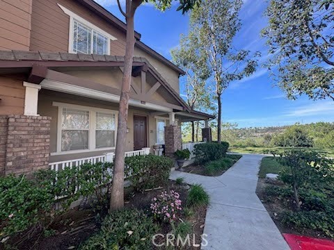 Detail Gallery Image 8 of 45 For 35 Garrison Loop, Ladera Ranch,  CA 92694 - 3 Beds | 2/1 Baths