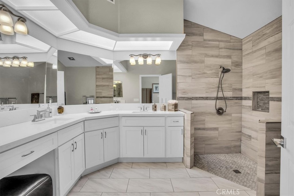 MLS #NP25259681 image #16