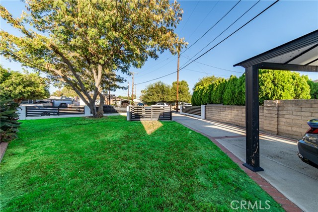 7315 Ariel Avenue, Reseda CA: https://media.crmls.org/medias/04da765e-37b5-484f-9d1c-aee9a23c0d48.jpg