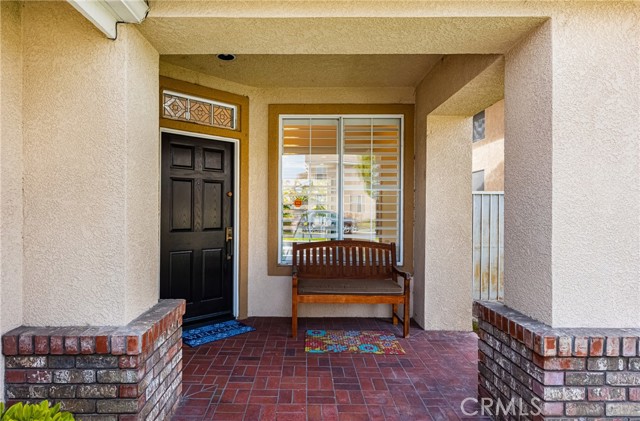 Detail Gallery Image 4 of 37 For 6772 Halifax Dr, Huntington Beach,  CA 92647 - 4 Beds | 3 Baths
