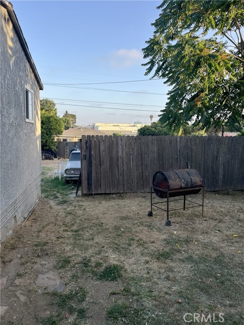 206 W 127th Street, Los Angeles CA: https://media.crmls.org/medias/04da94d2-a418-49d6-b897-14a032ed6f17.jpg