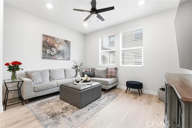 Image 6 of 45 For 3945 Lavine Way  101