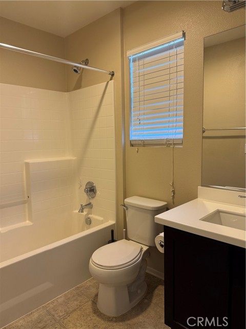 Detail Gallery Image 16 of 21 For 35215 Caraway Ct, Lake Elsinore,  CA 92532 - 4 Beds | 3 Baths