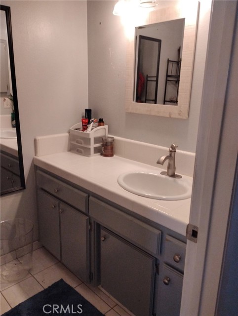 Detail Gallery Image 10 of 14 For 6300 Ringwood St, Bakersfield,  CA 93313 - 3 Beds | 2 Baths