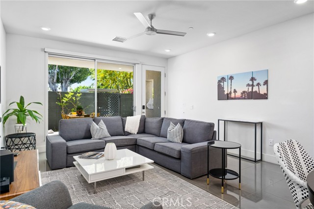 Detail Gallery Image 5 of 28 For 130 the, Palm Springs,  CA 92262 - 2 Beds | 2 Baths