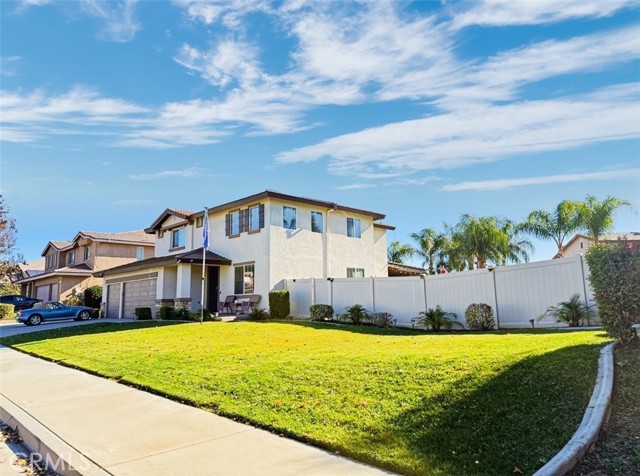Detail Gallery Image 3 of 23 For 697 Calumet, Beaumont,  CA 92223 - 4 Beds | 2/1 Baths
