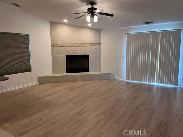Detail Gallery Image 10 of 29 For 26577 Windjammer Ln, Helendale,  CA 92342 - 4 Beds | 2 Baths
