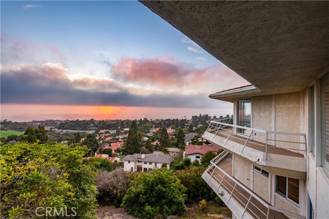 1549 Via Leon, Palos Verdes Estates, California 90274, 6 Bedrooms Bedrooms, ,3 BathroomsBathrooms,Residential,Sold,Via Leon,PV22016533