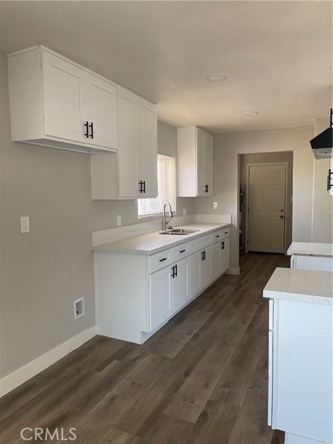 14877 Rodeo Drive, Victorville CA: https://media.crmls.org/medias/04e084d9-d519-4abd-ab2b-ac60c058fcde.jpg