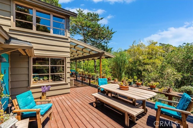 1680 Newhall Avenue, Cambria CA: https://media.crmls.org/medias/04e0b0e5-424c-410f-8dda-99a229a7b65c.jpg
