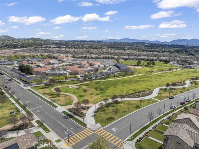 Detail Gallery Image 20 of 20 For 28649 Jardineras Dr, Valencia,  CA 91354 - 3 Beds | 3 Baths