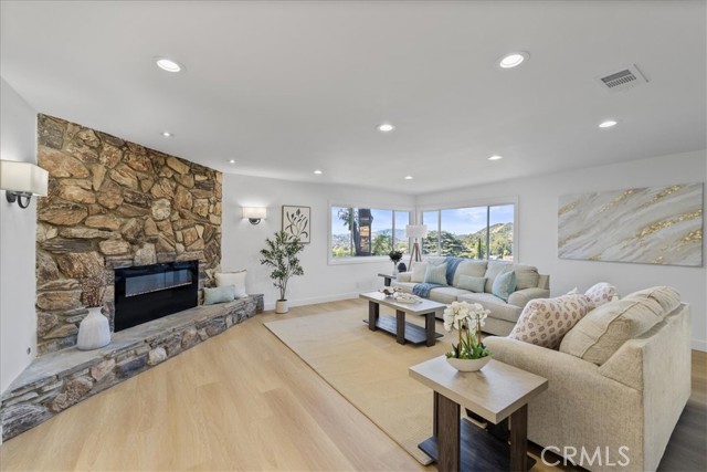 Detail Gallery Image 15 of 60 For 5338 Waldo, Los Angeles,  CA 90041 - 3 Beds | 2 Baths