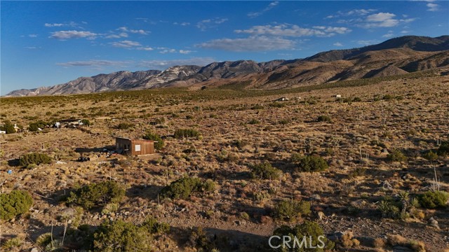 773 Richard Street, Lucerne Valley CA: https://media.crmls.org/medias/04e2c748-74b9-416d-be67-fb19cb00e7db.jpg