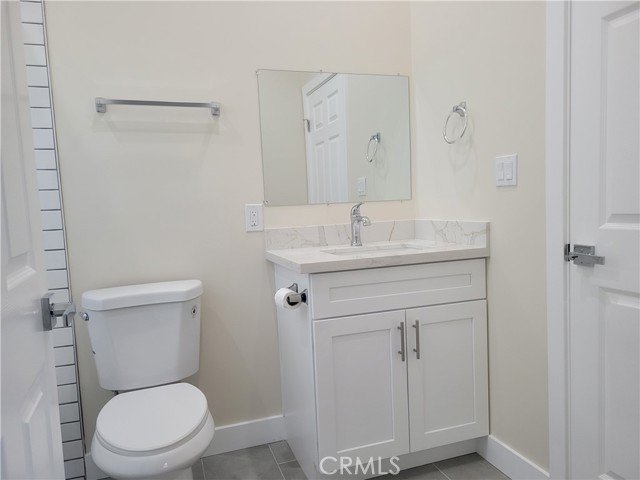 Detail Gallery Image 10 of 25 For 21753 Romar St, Chatsworth,  CA 91311 - 2 Beds | 2 Baths
