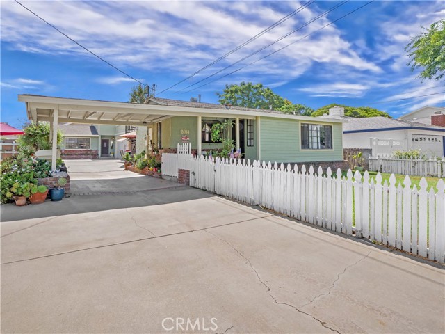 2014 Farrell Avenue, Redondo Beach, California 90278, ,Residential Income,Sold,Farrell,SB21212484