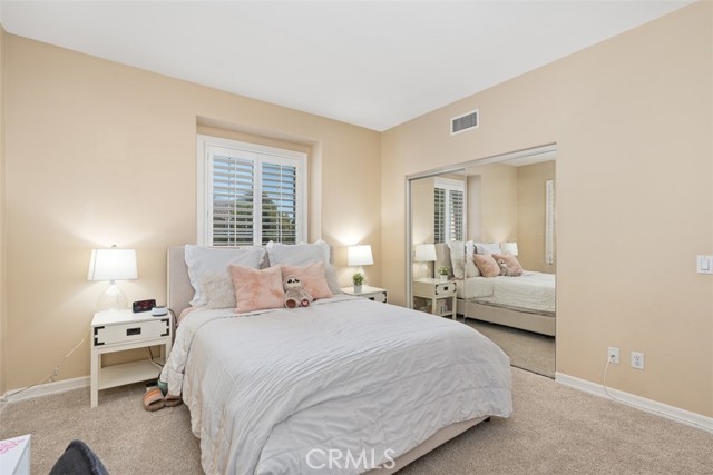 Detail Gallery Image 19 of 37 For 15 Madison, Newport Beach,  CA 92660 - 4 Beds | 3/1 Baths