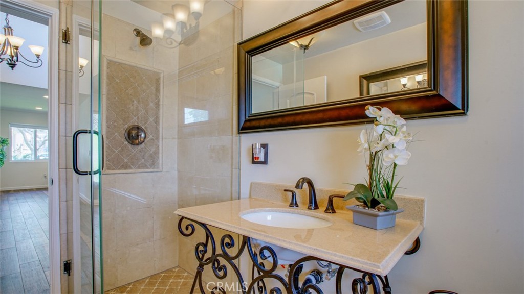 MLS #IV25097289 img 23