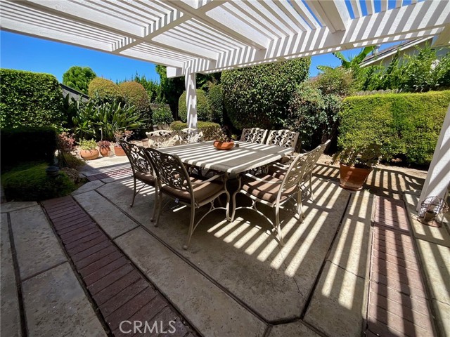 Detail Gallery Image 12 of 28 For 1814 Tanager Dr, Costa Mesa,  CA 92626 - 4 Beds | 2/1 Baths