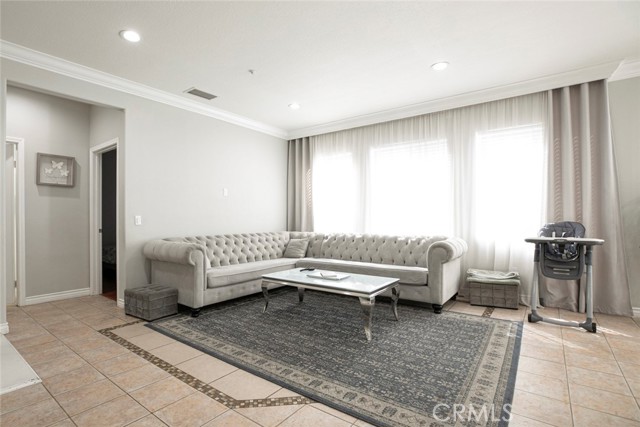 12134 Via Santa Marta, Sylmar CA: https://media.crmls.org/medias/04e79efb-0508-4c61-b0d3-ea831b8af163.jpg
