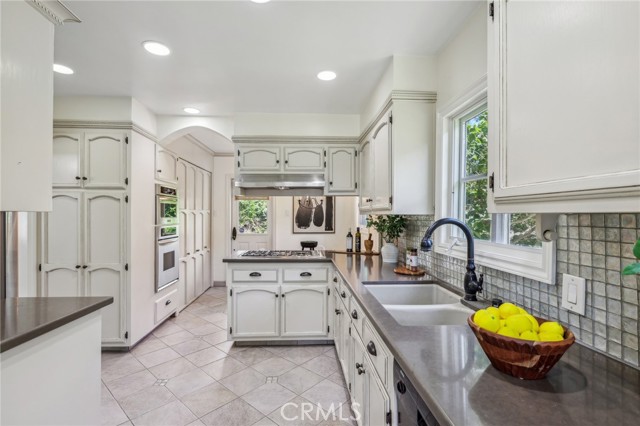 3229 Via La Selva, Palos Verdes Estates, California 90274, 3 Bedrooms Bedrooms, ,1 BathroomBathrooms,Residential,Sold,Via La Selva,SB24179571