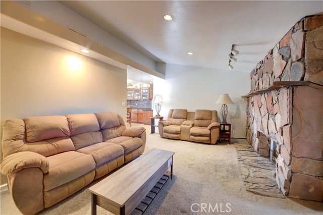 735 E Fesler Street, Santa Maria CA: https://media.crmls.org/medias/04e7ecfd-f0d3-4f86-abe6-5ed02e0931b2.jpg