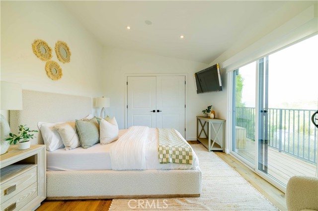 Detail Gallery Image 18 of 50 For 4300 Camello Rd, Woodland Hills,  CA 91364 - 4 Beds | 2/1 Baths